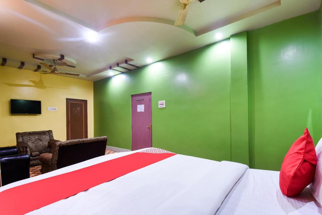 Oyo 44160 Hotel Sahana Jangipur Exteriér fotografie